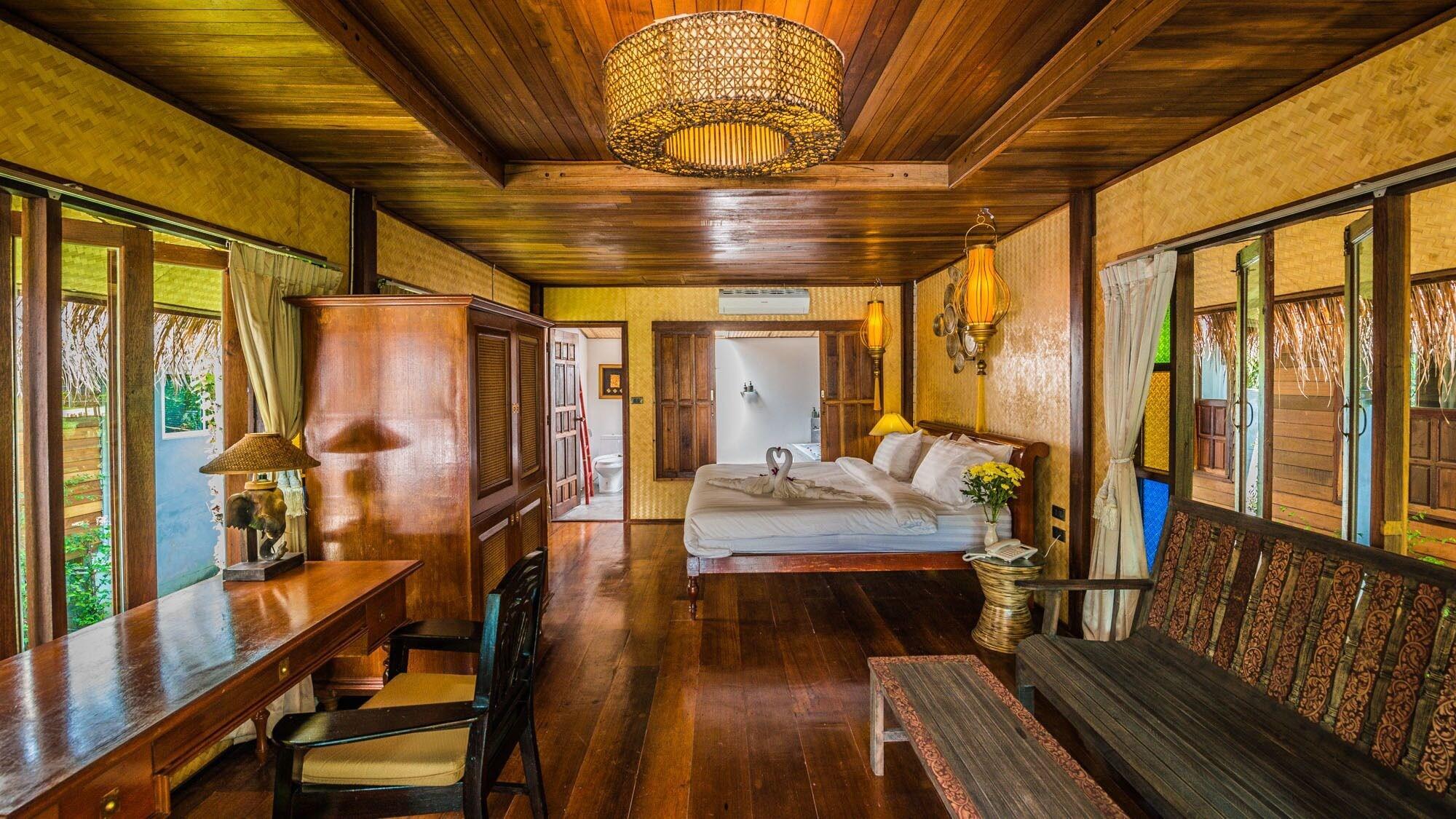 Bora Bora Villa Phuket Chalong Eksteriør billede