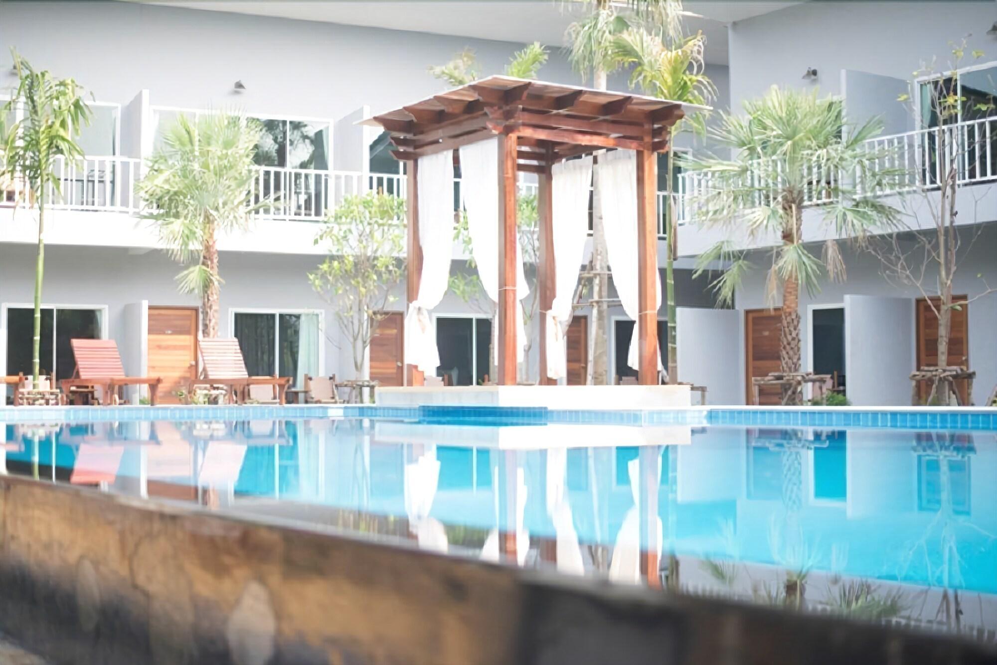 Bora Bora Villa Phuket Chalong Eksteriør billede